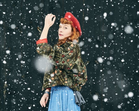 Woman wearing a red hat