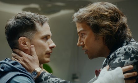Gael García Bernal and Diego Luna in La Máquina.