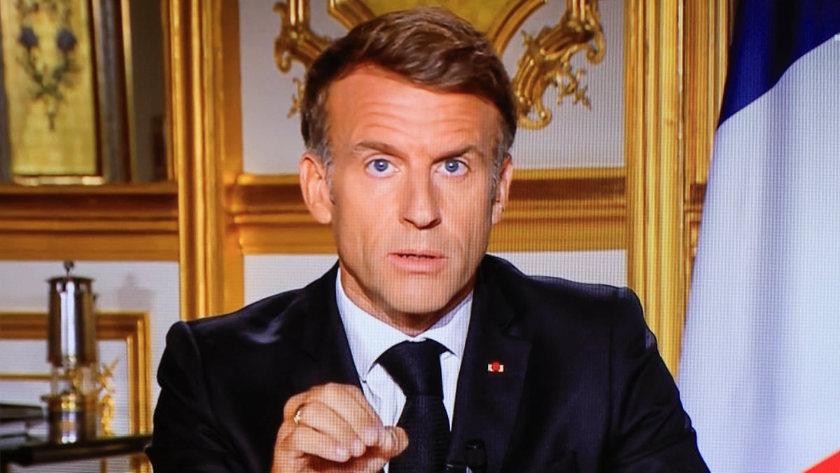 Emmanuel Macron condemns violence in televised address – video