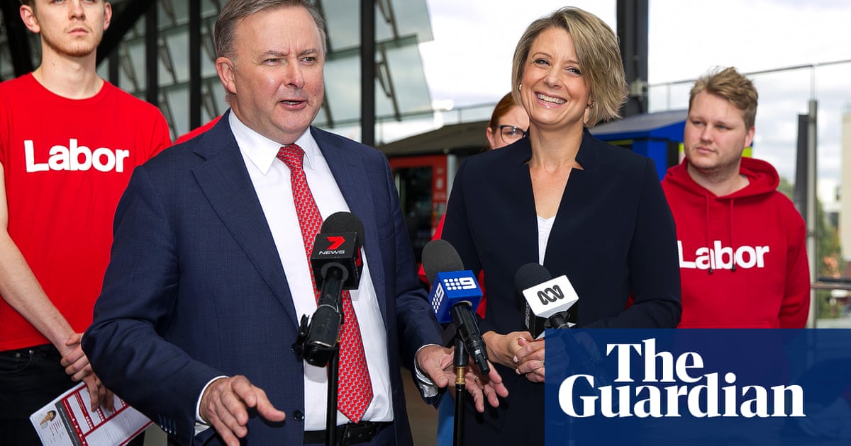 Don Farrell Makes Way For Kristina Keneally As Labor S Deputy