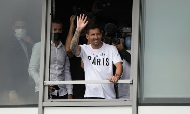 Messi tiba di Paris! Selesai perpindahan rasmi bersama PSG setelah meninggalkan Barcelona