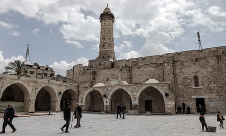 The Great Mosque before the conflict began.