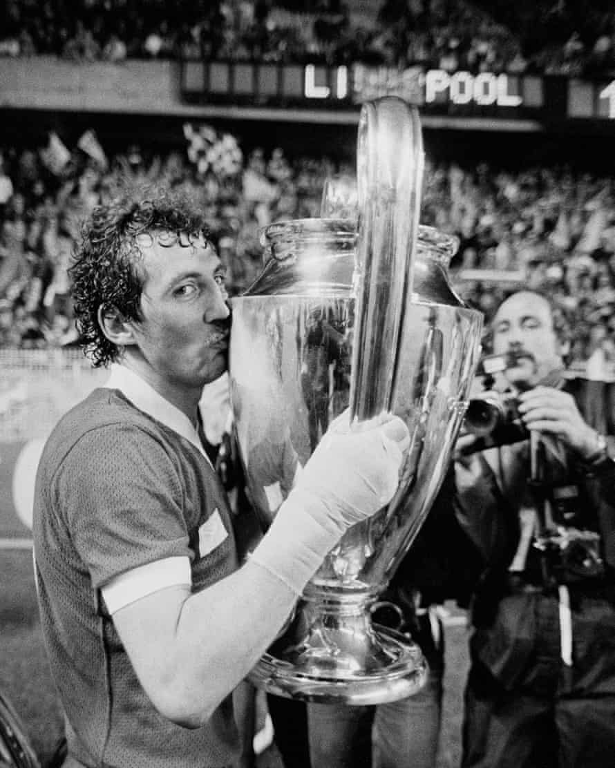 Champions League final: Liverpool v Real Madrid – live! | Champions League 4 The matchwinner Alan Kennedy kisses the European Cup after Liverpool’s win over Real Madrid in 1981