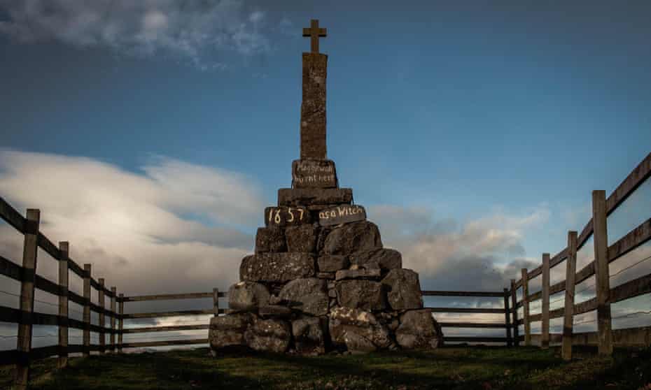 Maggie Wall memorial, Dunning, Scotland