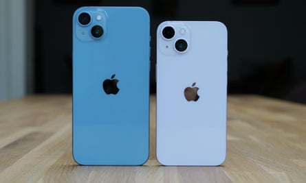 The back of the iPhone 14 Plus next to the regular iPhone 14