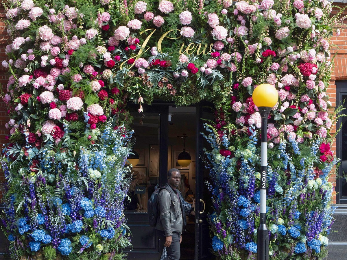 J Crew To Close All Six Of Its Uk Stores J Crew The Guardian J Crew To Close All Six Of Its Uk Stores J Crew The Guardian