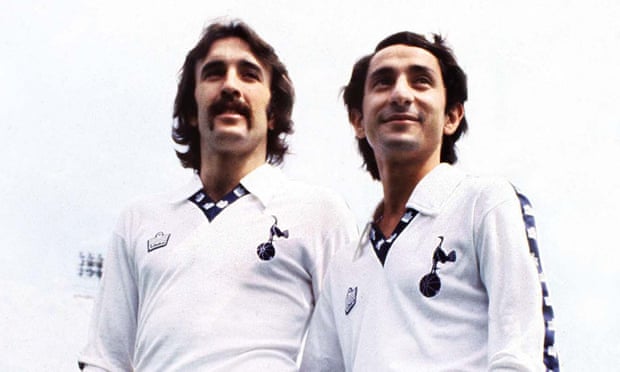 Ossie Ardiles (right) left Spurs on loan when the Falklands War broke out, but compatriot Ricky Villa stayed in London.