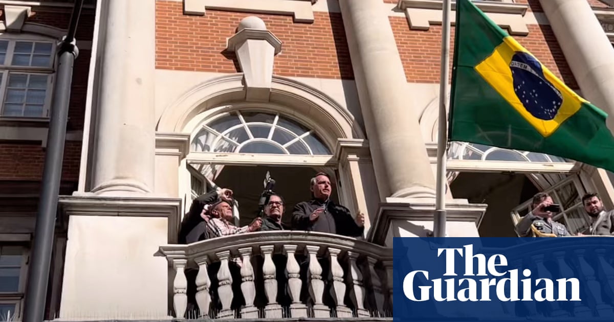 Bolsonaro uses visit to London for Queen’s funeral as ‘election soapbox’