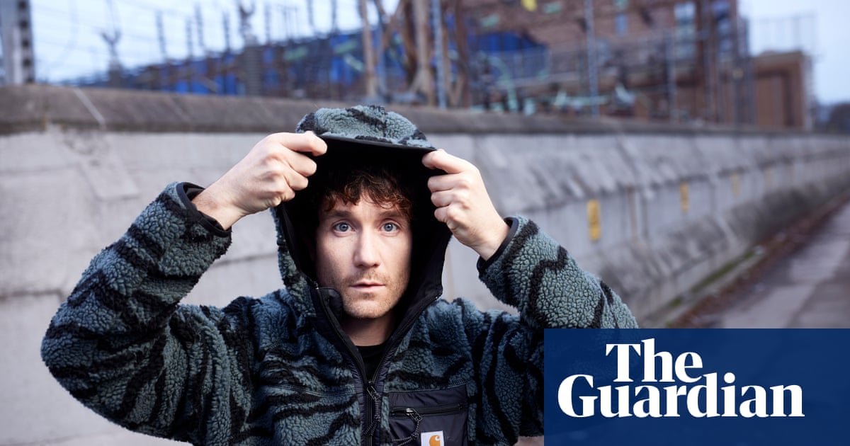 ‘I’ve been expecting things to fall apart at any moment’: Dan Smith on 10 years of body dysmorphia, burnout and Bastille