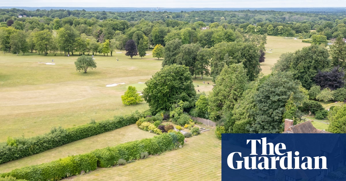 Homes for sale in England and Scotland near a golf course – in pictures