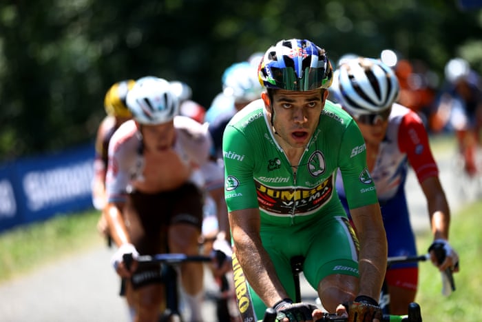 Tour de France 2022: Vingegaard and Pogacar in final mountain test on stage 18 – live! | Tour de France 1 Wout Van Aert attacks.