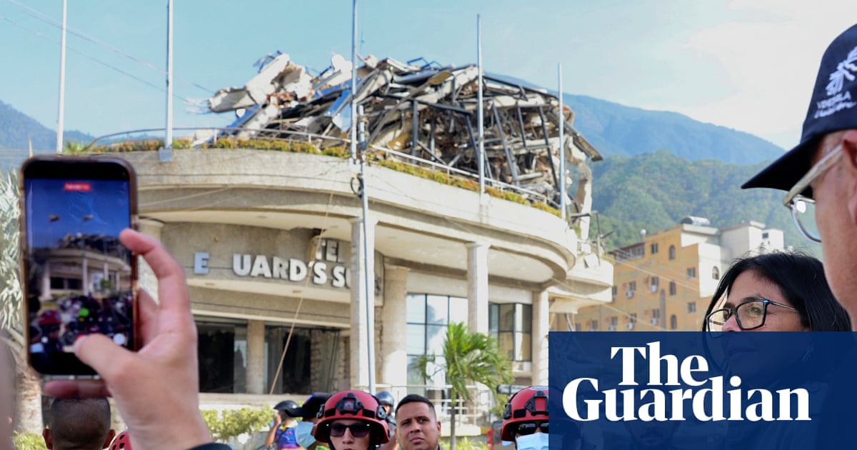 Venezuela quake death toll reaches 920 as interim president vows to save ‘as many as possible’