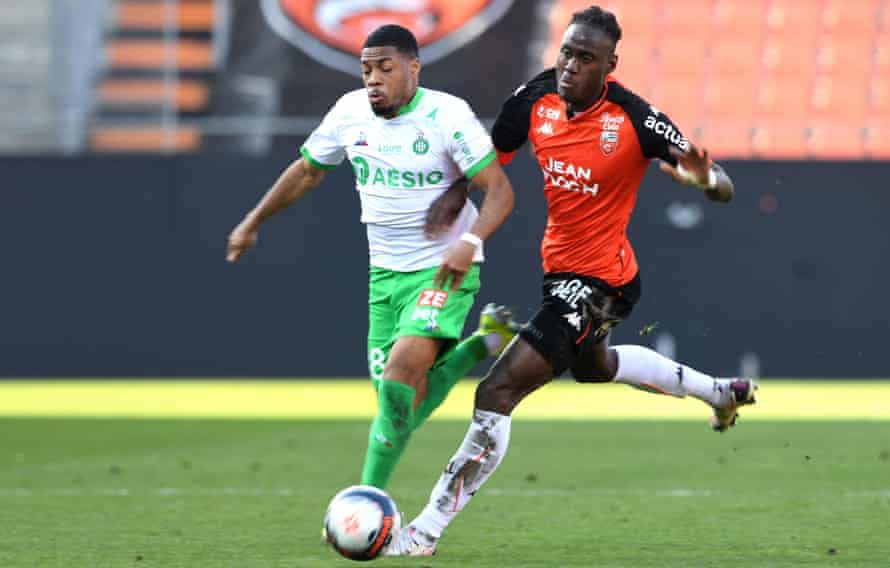Trevoh Chalobah battles for possession with Saint-Étienne’s Arnaud Nordin in February.