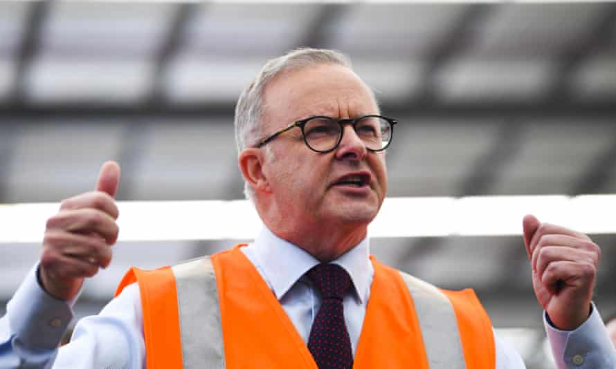 Anthony Albanese speaks to the media in Berrinba, Queensland, Wednesday, 20 April 2022.