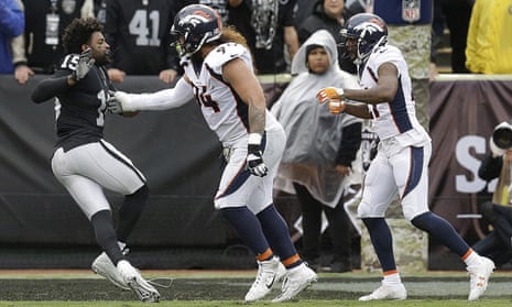 Seahawks Scrape Out a Win Over the Broncos in a Super Bowl Rematch