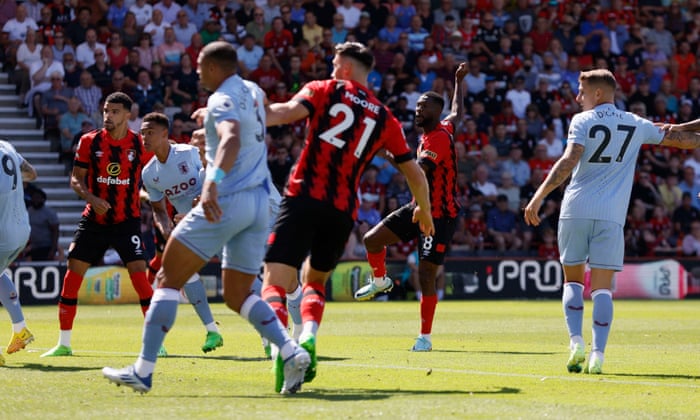 Tottenham v Southampton, Newcastle v Nottingham Forest: clockwatch – live! | Soccer 6 Bournemouth’s Jefferson Lerma scores their first goal.