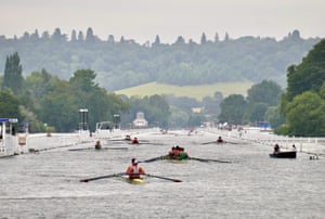 Rowers on the River Thames on an overcast morning