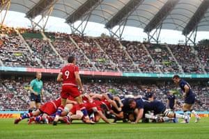 General view of a scrum