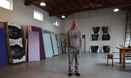 Artist Liu Yi in his studio.