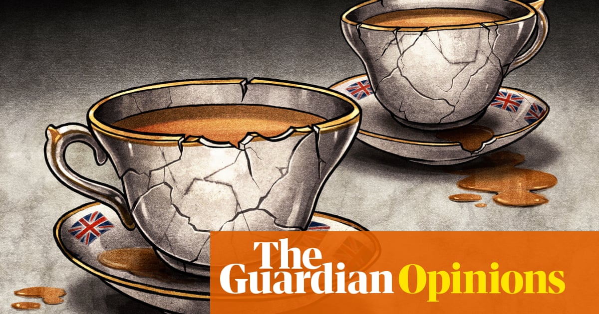 The UK risks falling apart. Keir Starmer can mend it now but he doesn't have much time | Martin Kettle