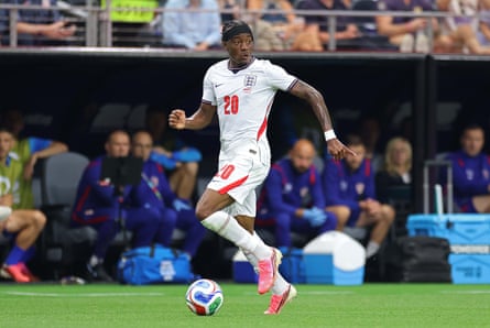 Noni Madueke against Croatia