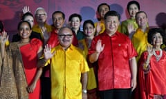 Apec leaders pose for a family photo at the Port Moresby summit