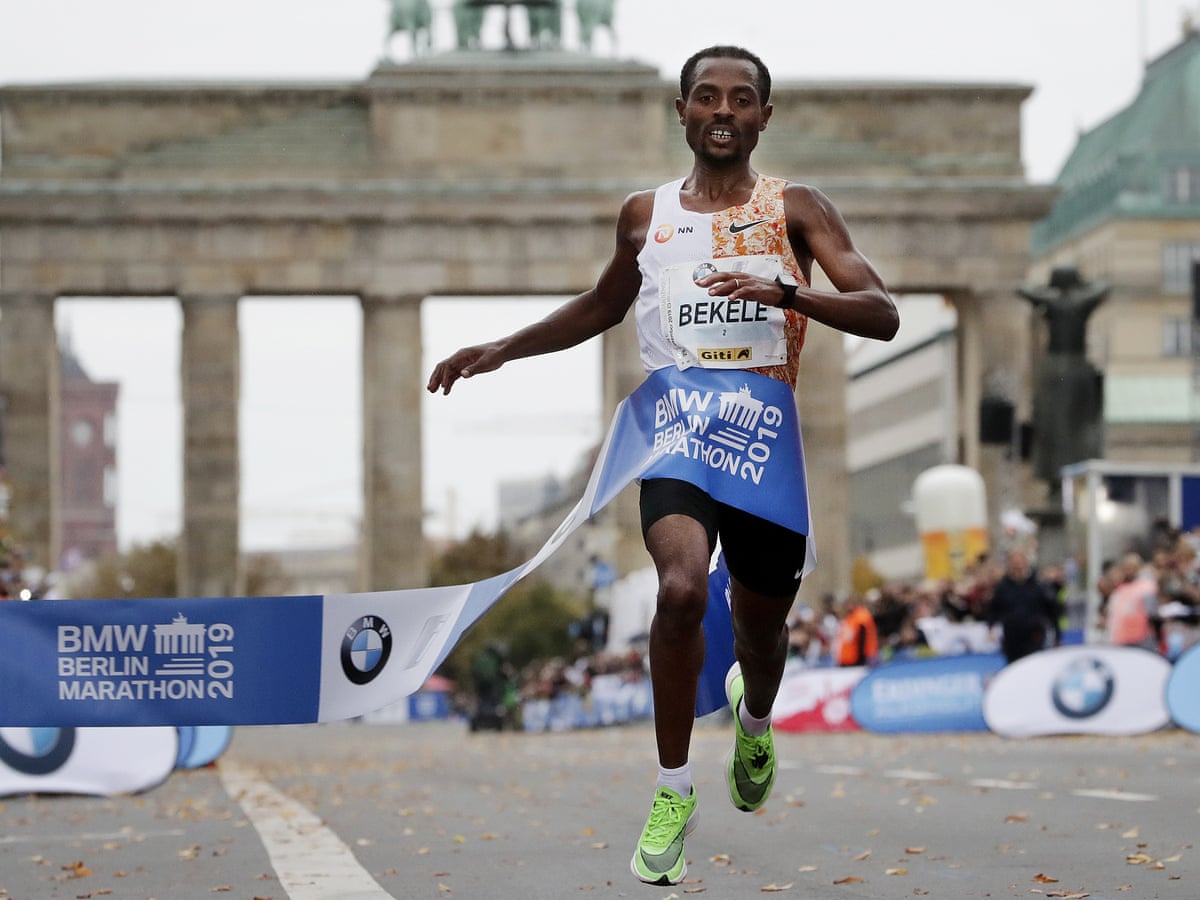 Kenenisa Bekele Misses Out On World Record By Two Seconds At Berlin Marathon Marathon The Guardian