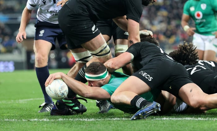 A great moment as Rob Herring scores.