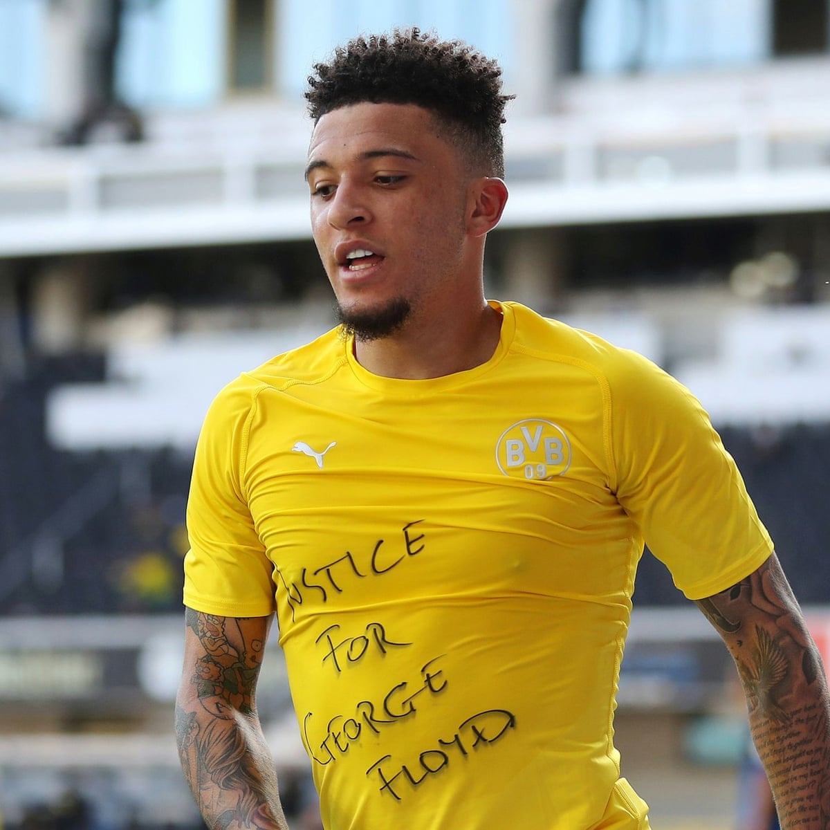 Absolute Joke Jadon Sancho Reacts After Being Fined For Home Haircut Borussia Dortmund The Guardian