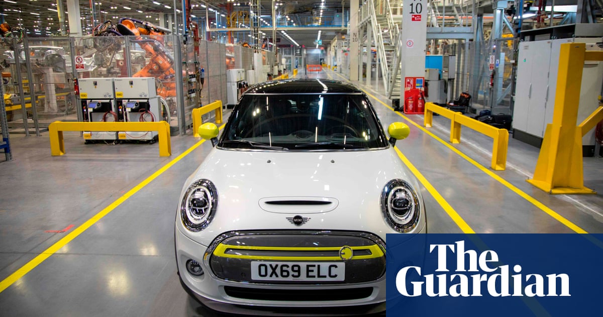 Rishi Sunak says UK in talks with EU to allay carmakers’ Brexit concerns