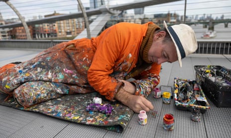 A decade of chewing gum art is about to disappear forever