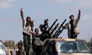 El ejército nacional libio de Khalifa Haftar avanzó en Trípoli, Libia.