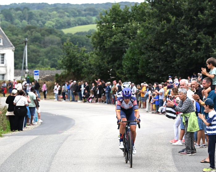 Tour de France Femmes 2025: stage two updates on hilly run to Quimper – live