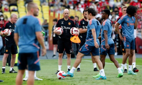 Erik ten Hag leads a training session on Manchester United’s pre-season tour.