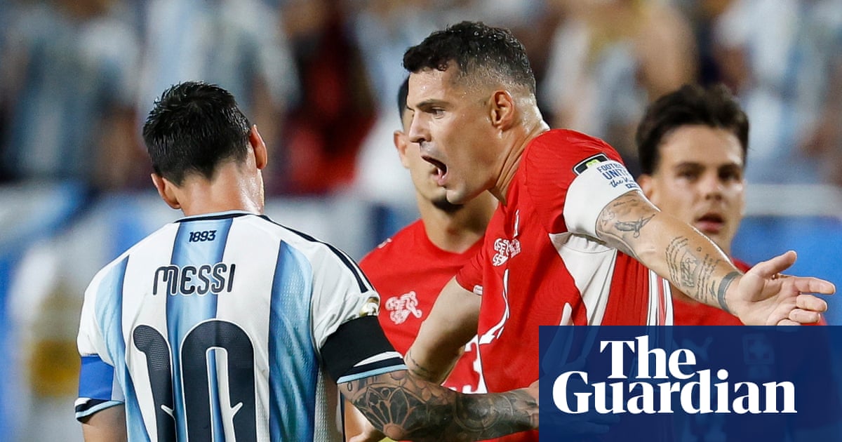 Régis Le Bris says Chelsea’s pursuit of Sunderland captain Xhaka is ‘closed’