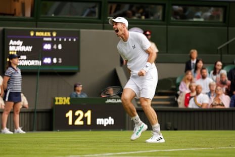Andy Murray celebrates winning the second set to level the scores.