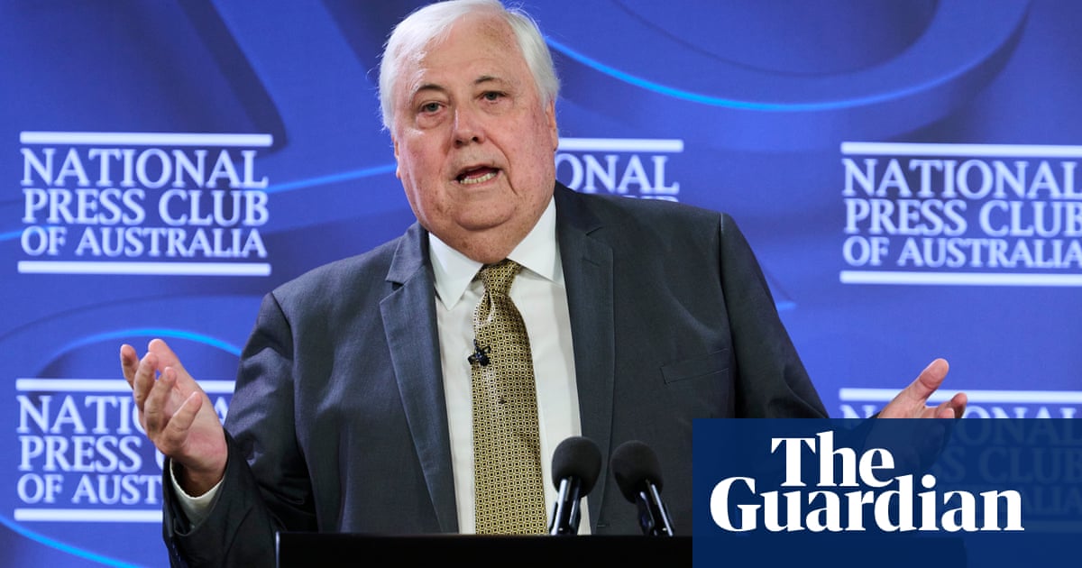 Clive Palmer says UAP will preference major parties last in election