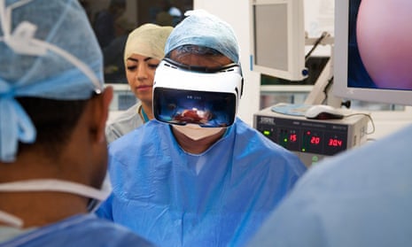 Shafi Ahmed, consultant surgeon at St Bart’s hospital, using virtual reality technology.