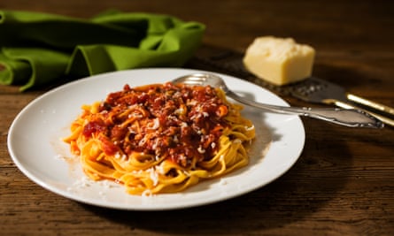Tagliatelle pasta with bolognese