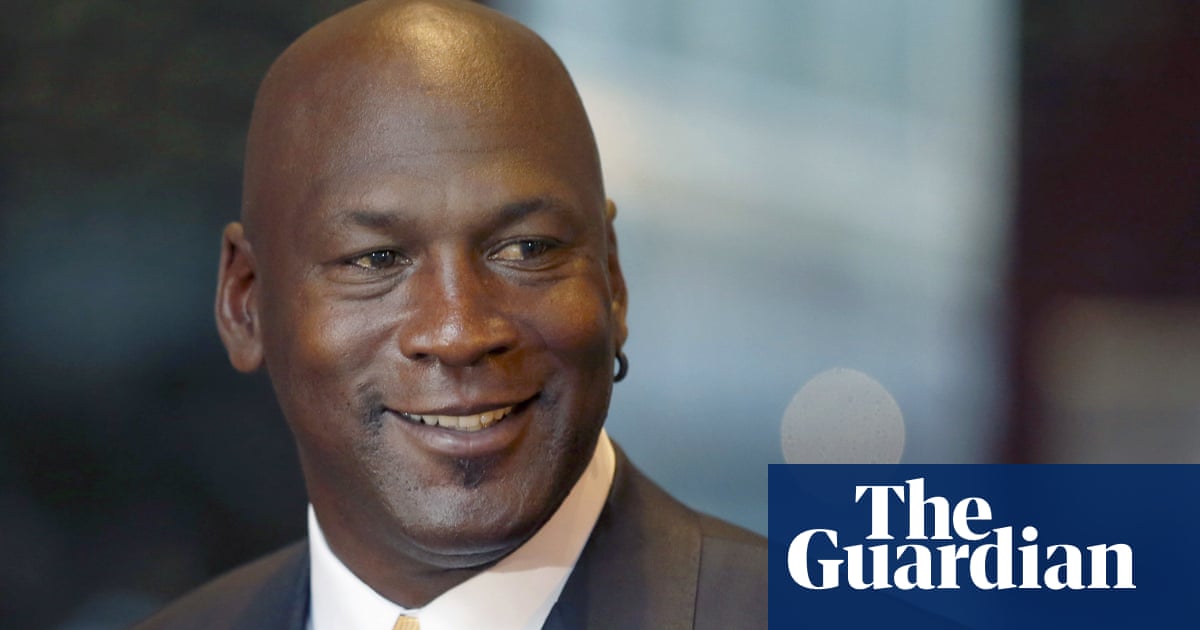 Michael Jordan opens first of two health clinics for underprivileged in Charlotte