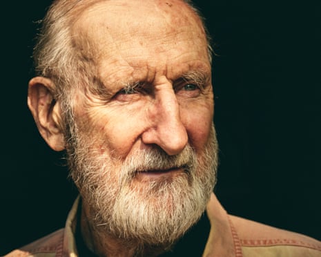 James Cromwell bearded, closeup