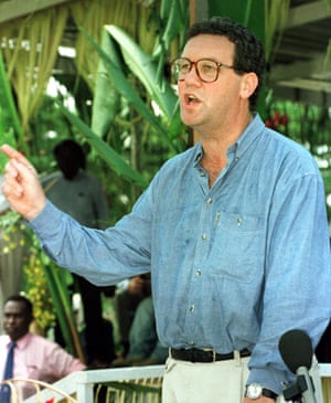 Australian Foreign Minister Alexander Downer during the signing ceremony of the Bougainville Ceasefire Agreement