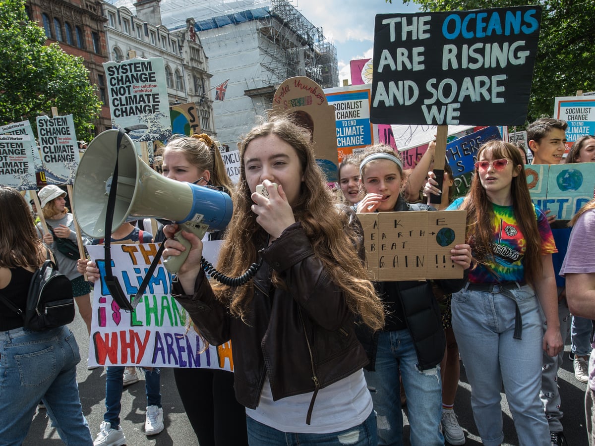 Uk Is Sleepwalking Into Crisis Of Childhood Charity Warns Children The Guardian