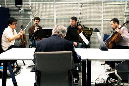 Pierre Boulez with the Diotima Quartet in Paris in 2012.