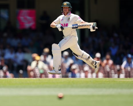 Steve Smith runs between the wicket