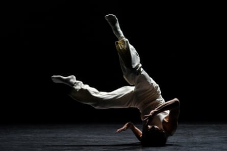 Eduardo Jiménez Cabrera in Frontier by Crystal Pite.