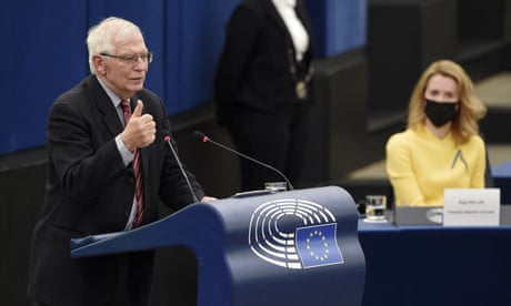 Josep Borrell se dirige a los eurodiputados en el Parlamento Europeo en Estrasburgo, Francia