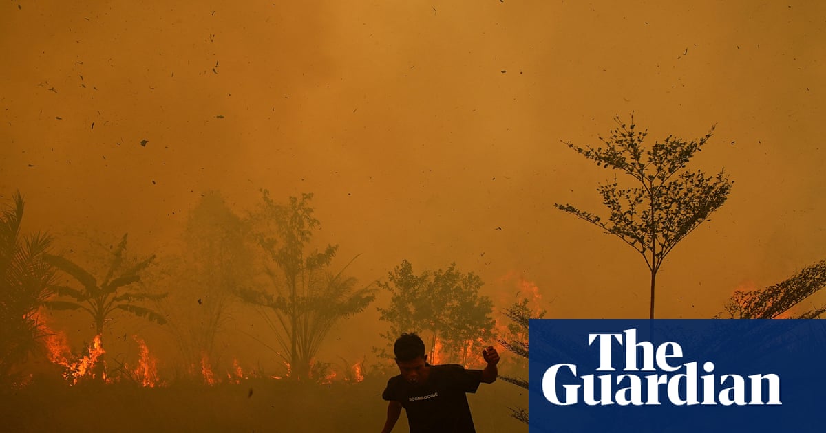 Indonesia wildfire fuelled by El Niño razes almost 300 homes