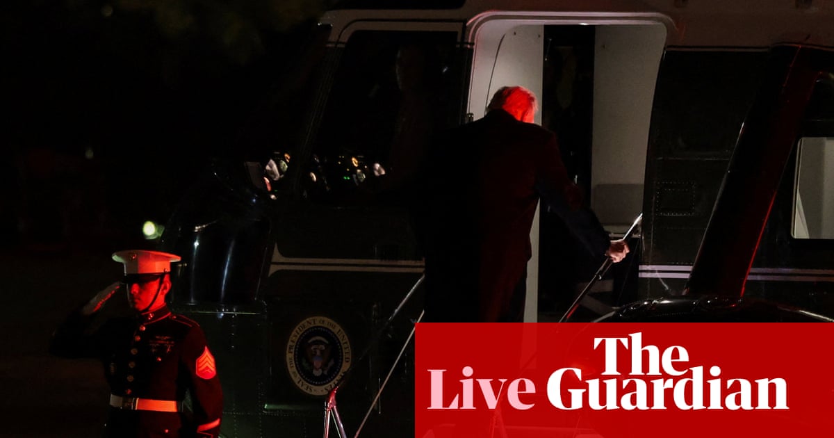 Trump demands senators stay in Washington to solve shutdown as he heads to Florida – live | Donald Trump Trump demands senators stay in Washington to solve shutdown as he heads to Florida – live | Donald Trump