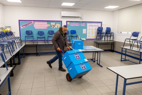 イスラエル選挙ライブ:国史上最も重要な投票で世論調査が始まる イスラエル選挙ライブ:国史上最も重要な投票で世論調査が始まる